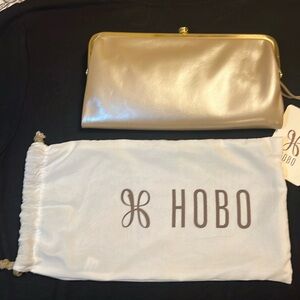 NWT Hobo Lauren Blush Metallic Leather Clutch / Wallet